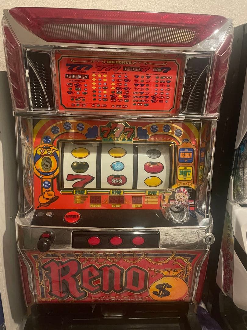 レア台！！　5号機Reno スロット（送料込み）