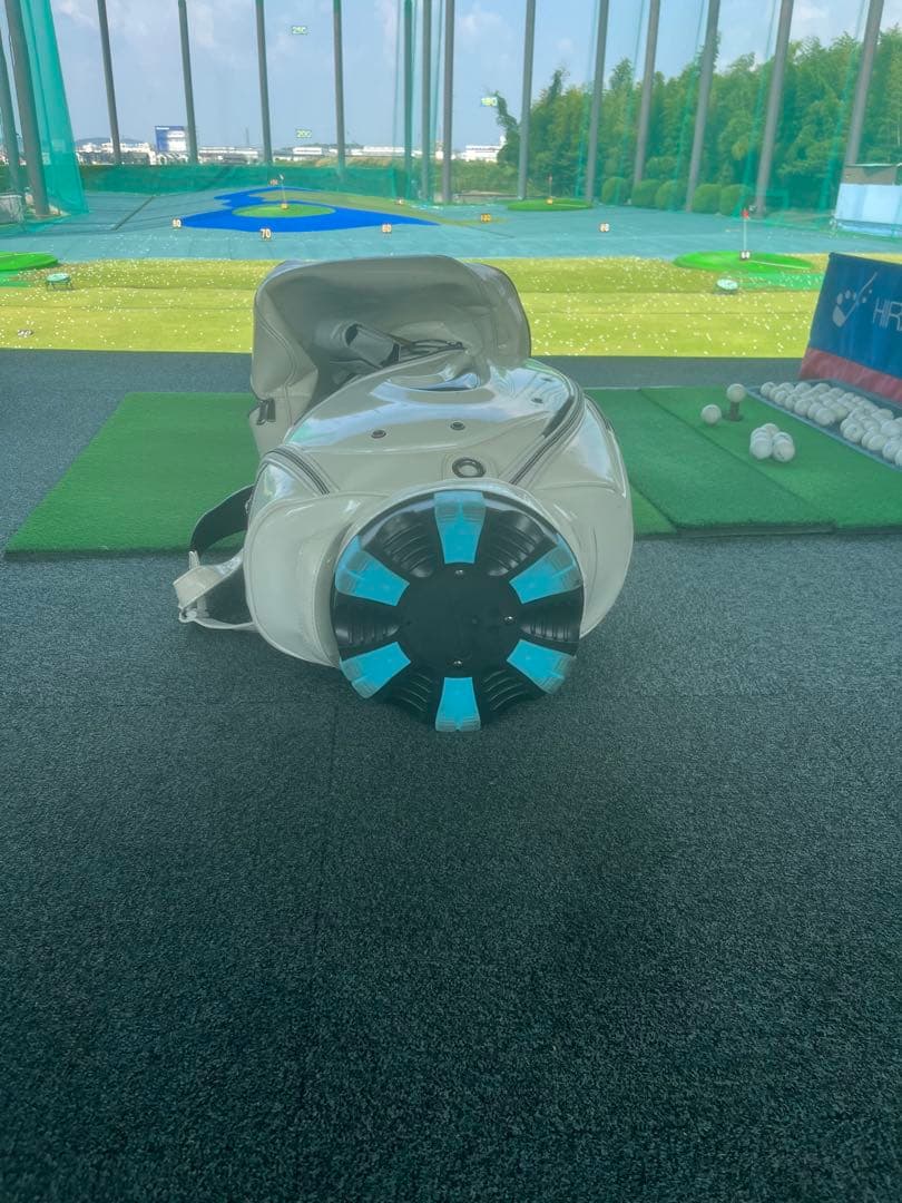 Nike 廃盤エナメルキャディバッグ ツアースタッフモデル