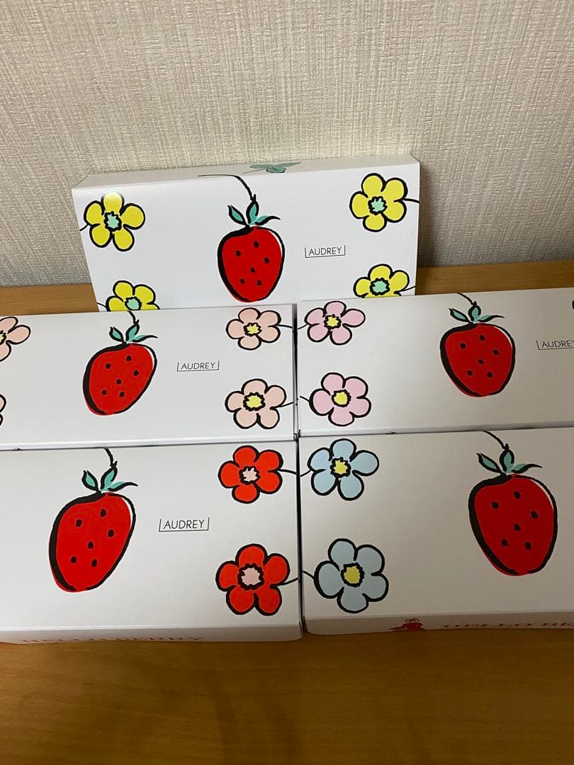 新品未開封　 AUDREY ハローベリー　5点セット