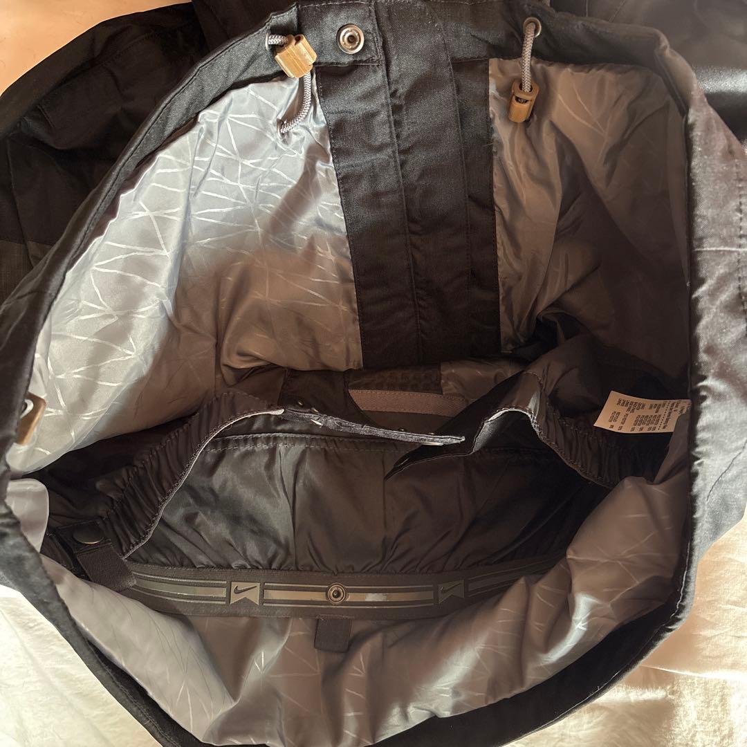 【未使用品】NIKE スノーボードウェア上下セット＋ベスト