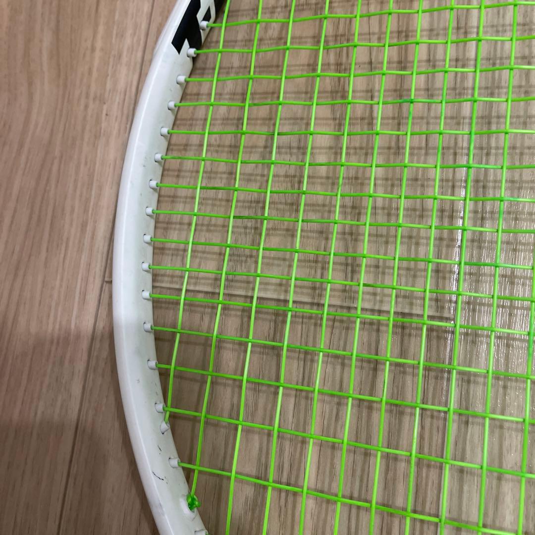 テクニファイバー T-FIGHT 300 グリップ3