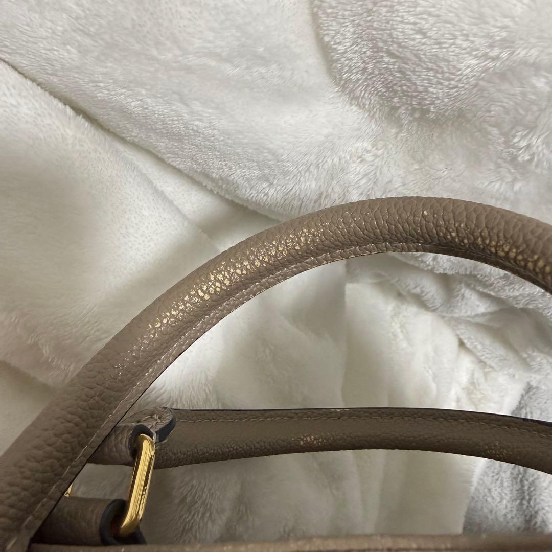 ハンドバッグ　ノーブランド　ノベルティ　ベージュ　オンザゴー