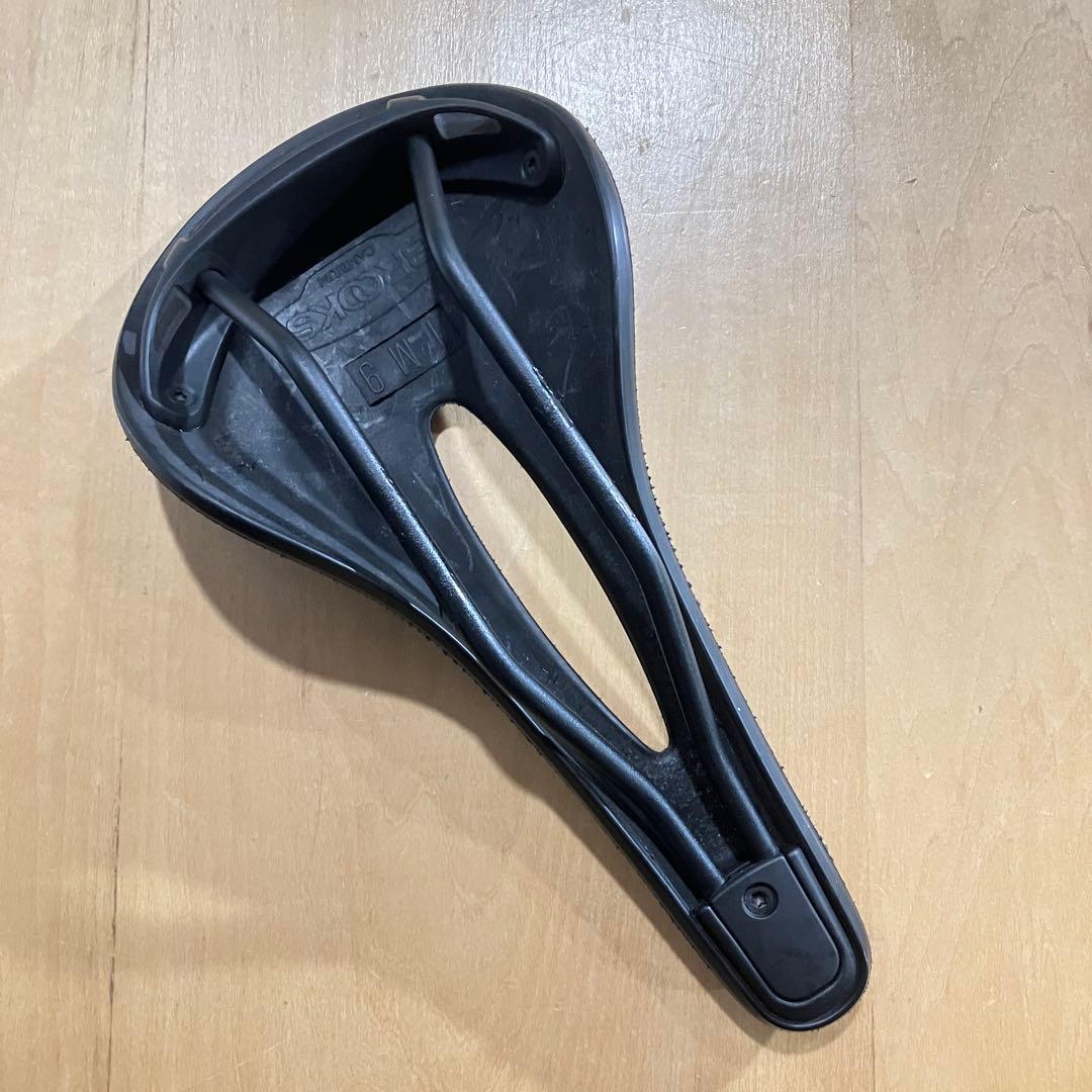 パーツ BROOKS CAMBIUM C15 CARVED ALL WEATHER