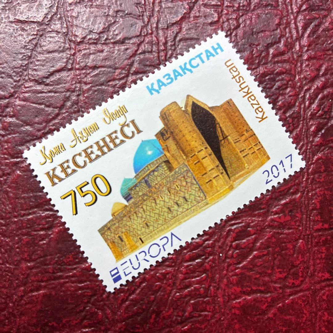 76901セール現品限　外国切手　カザフスタン発行建築物1種揃高額券