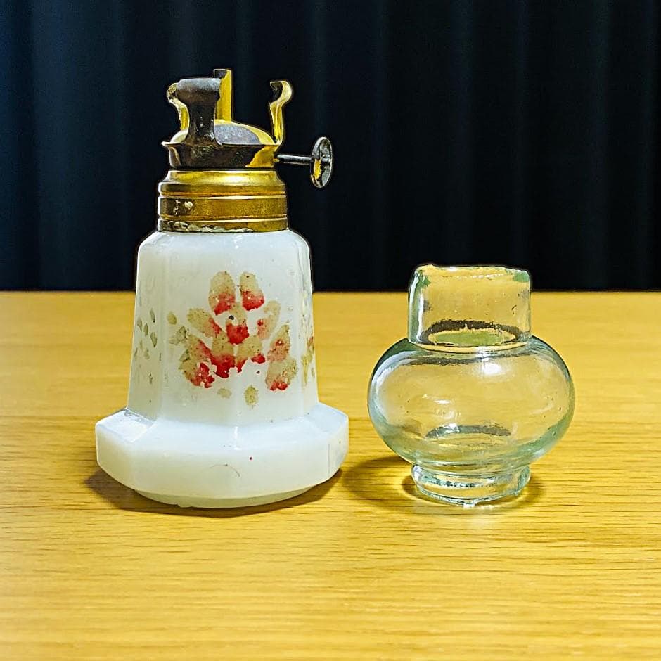 明治～大正 豆ランプ 花模様 乳白/エナメル彩 ウランガラス 検索: ペロペロ