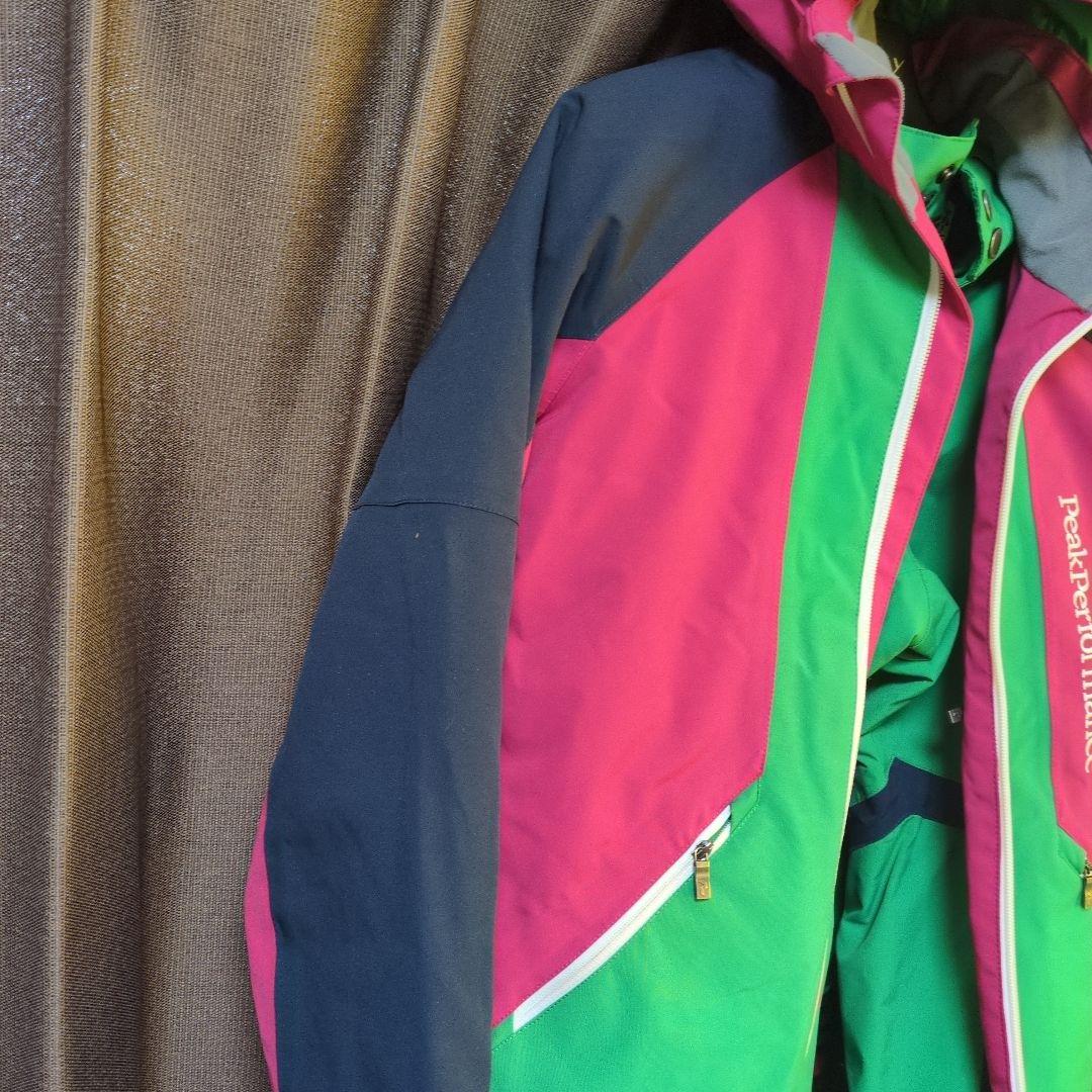 Peak Performance 子ども用スキーウェア