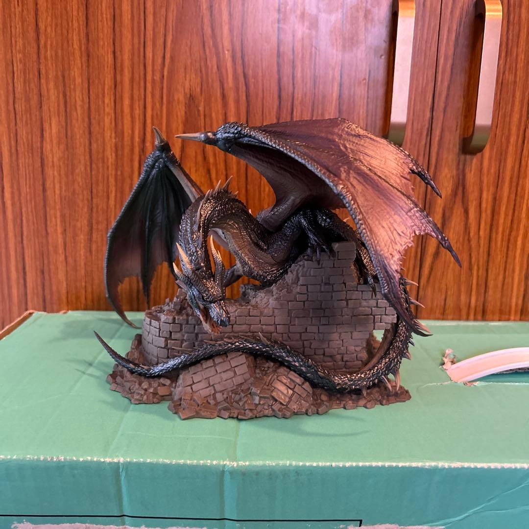 う*ぃ様 ミラボレアス　一番くじ　フィギュア　ラストワン賞