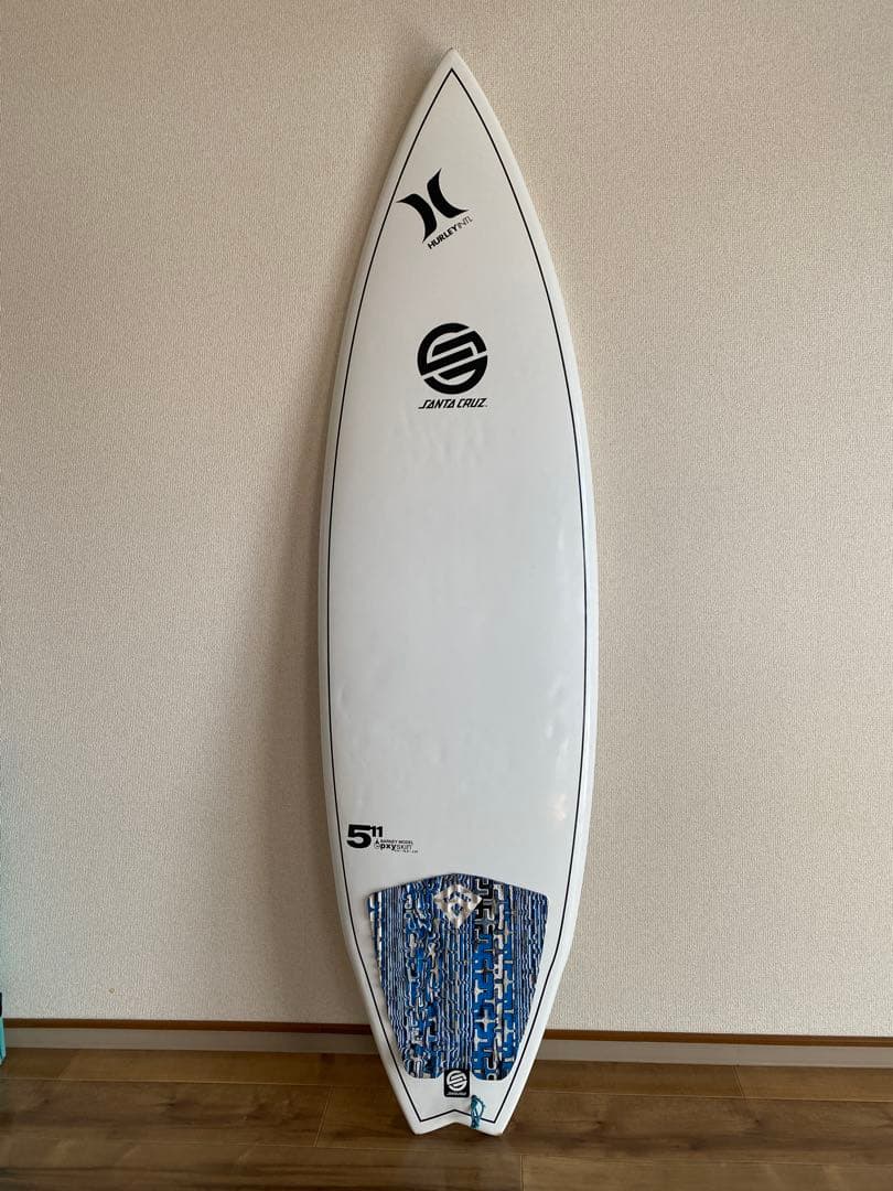 サンタクルーズ5'11 BARNEY MODEL epxyskin サーフボード