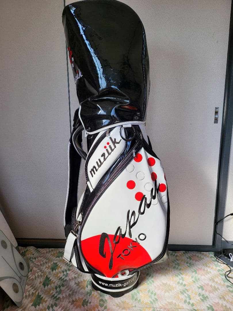 muziik ゴルフバッグ 100個限定品　9.5型　白/黒/赤