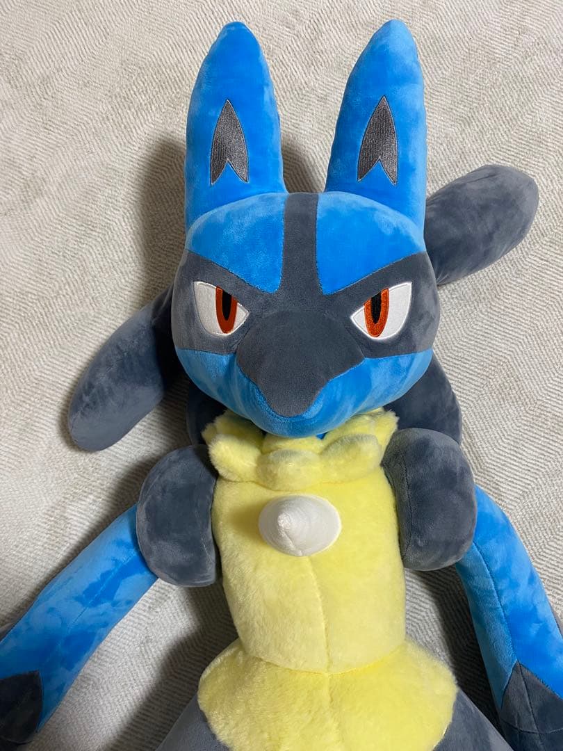 等身大ルカリオ ぬいぐるみ