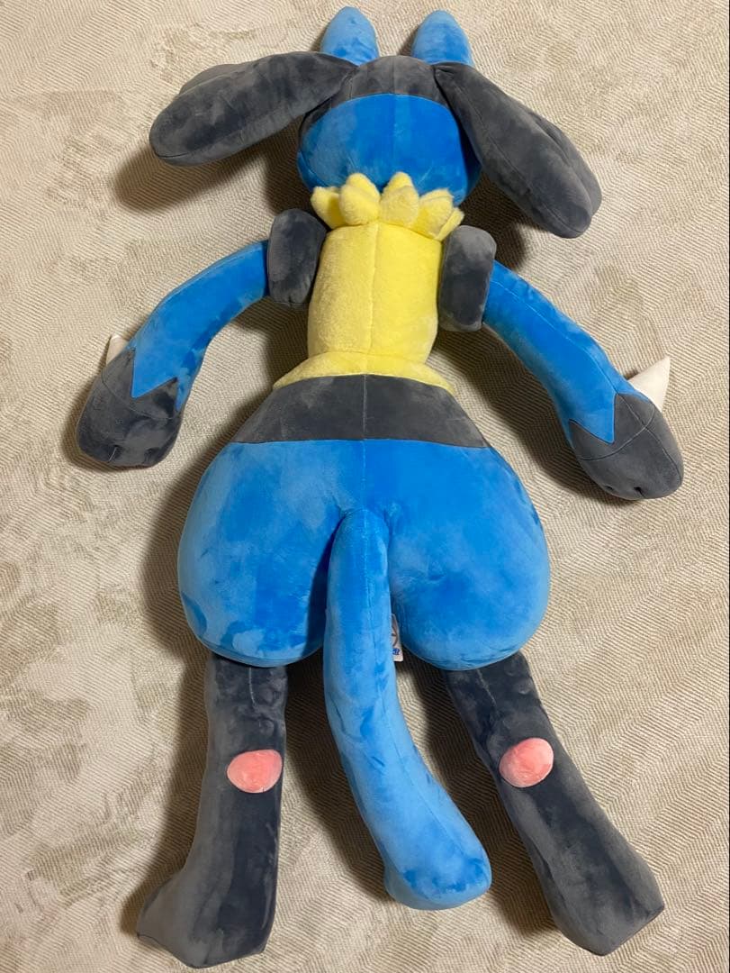 等身大ルカリオ ぬいぐるみ