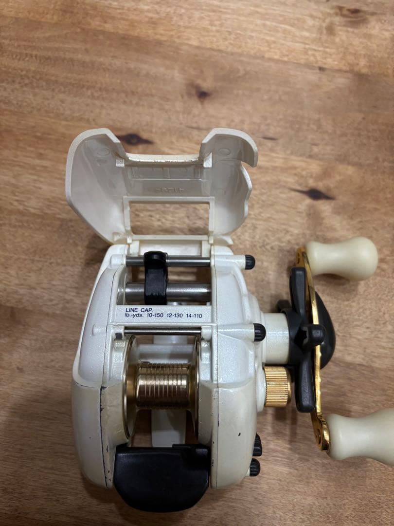 ズイール　イクシオーネ　カオリ