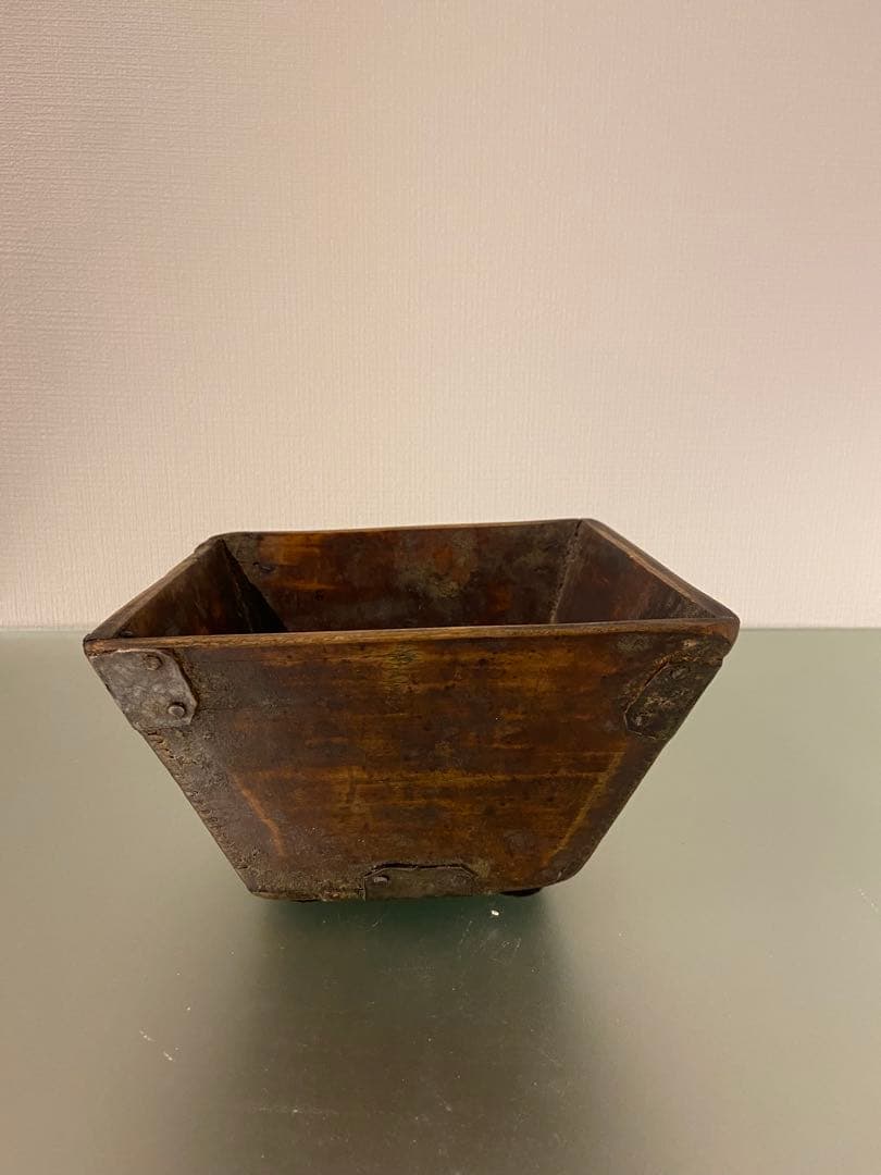 中国 古木製四角器 金属角付 湖心亭取扱 古民具