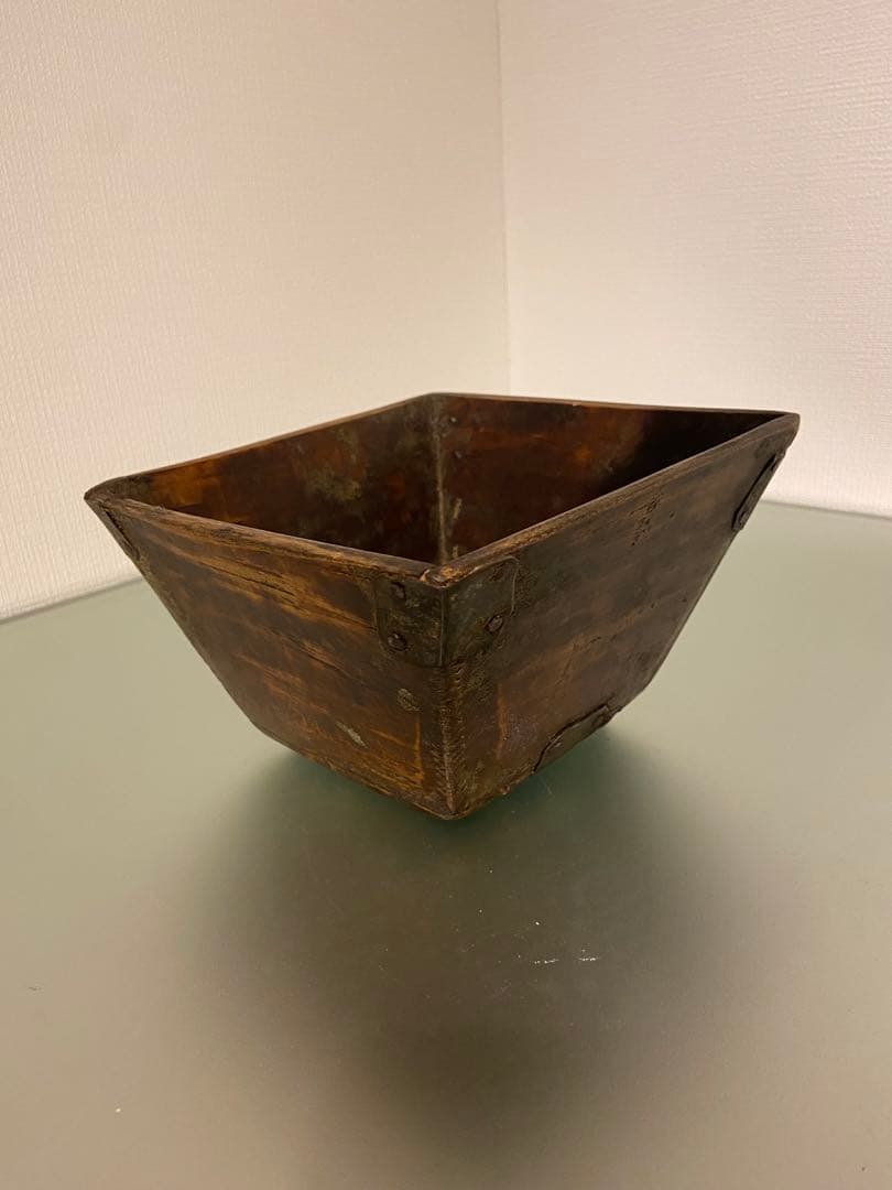 中国 古木製四角器 金属角付 湖心亭取扱 古民具