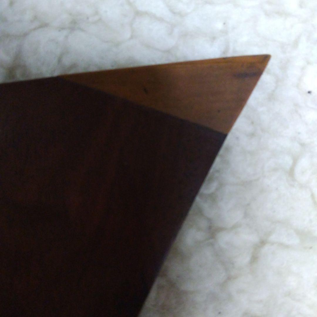 琵琶のバチ　16cm×19.5cm