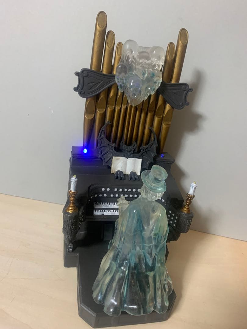 ディズニー ホーンテッドマンション オルガン スタチュー フィギュア