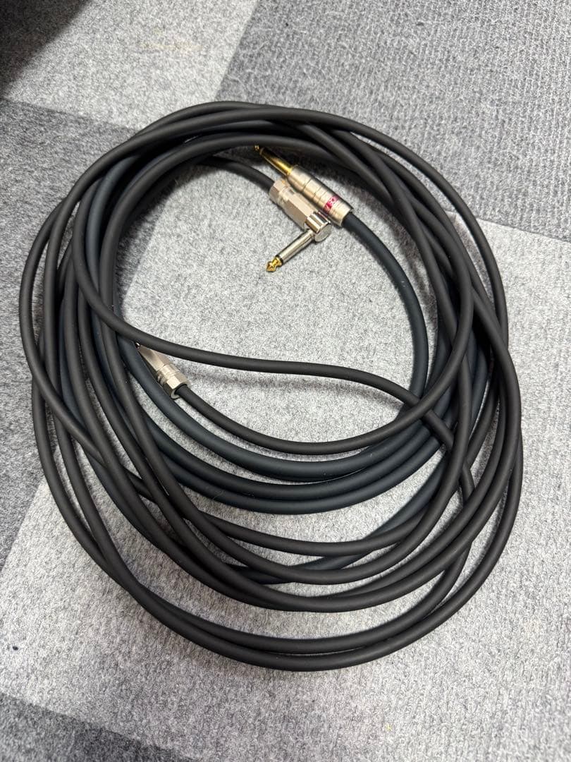 即使用可能‼️Bacchus 4弦 ジャズベース ケース・シールド諸々付き