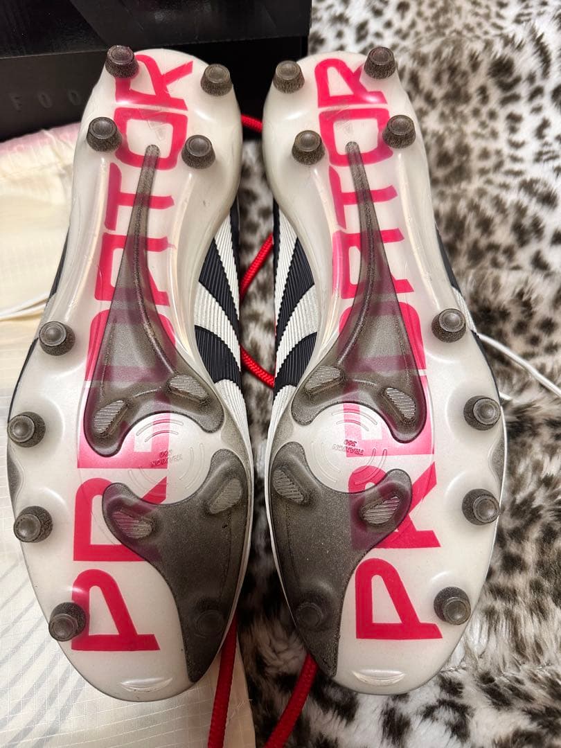 アディダス プレデター エリート AG 28cm 美品 シューズケース 箱付き