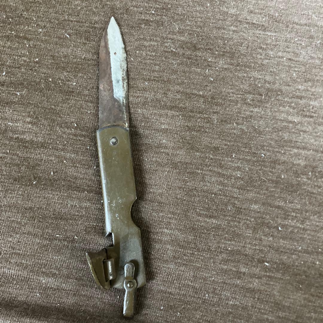 超希少　官給品 ナイフ　缶切り付き携帯ナイフ