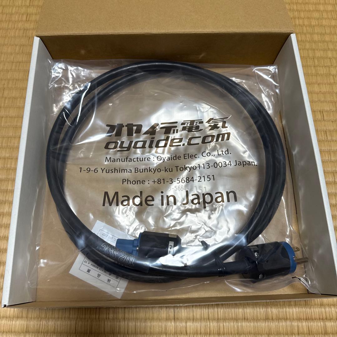 oyaide電源ケーブルBLACK MAMBA-α V2 1.8mオヤイデ