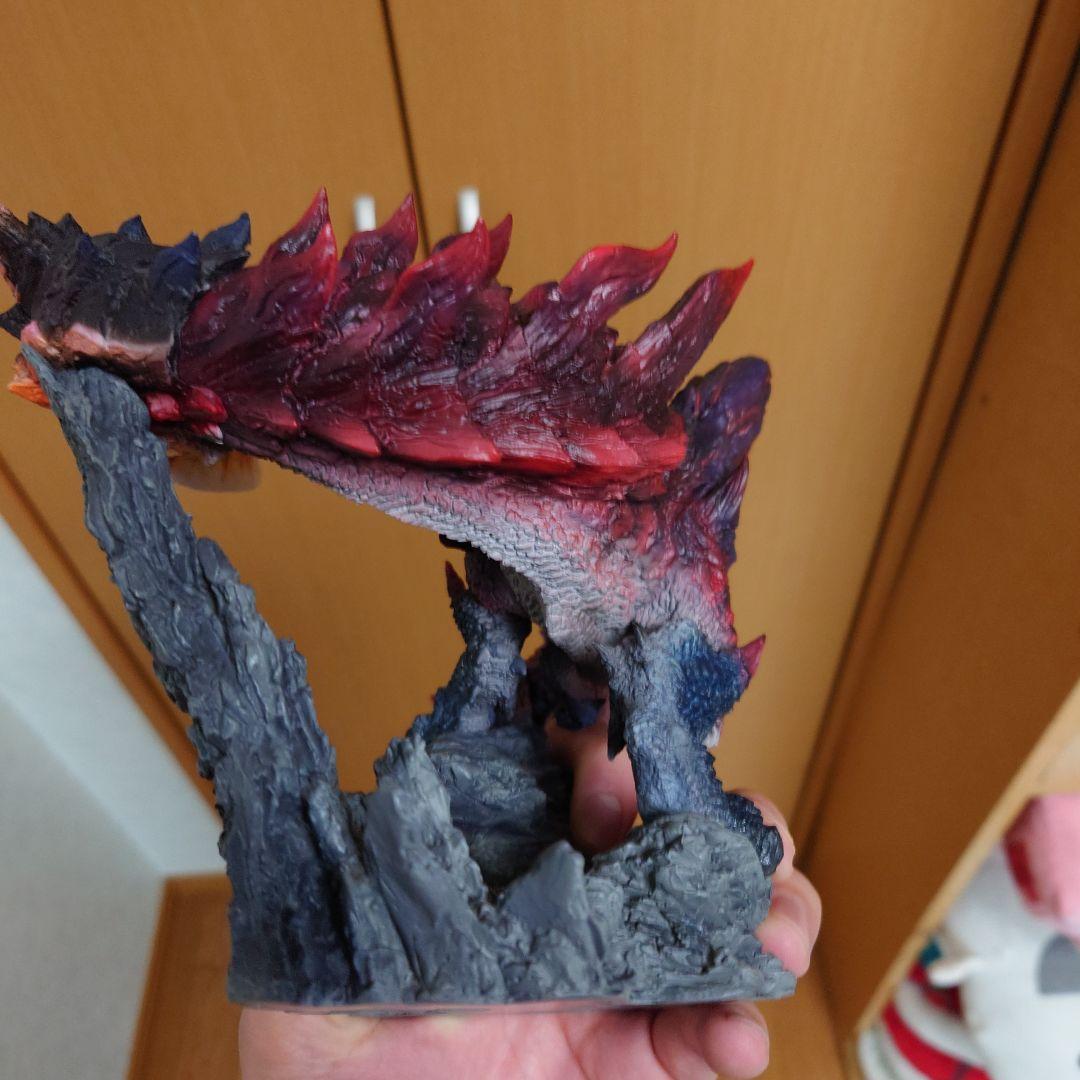 大幅値下げ モンスターハンター　クリエイターズモデル　燼滅刃ディノバルド