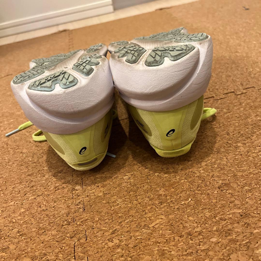 スパイク・シューズ ASICS KAYANO