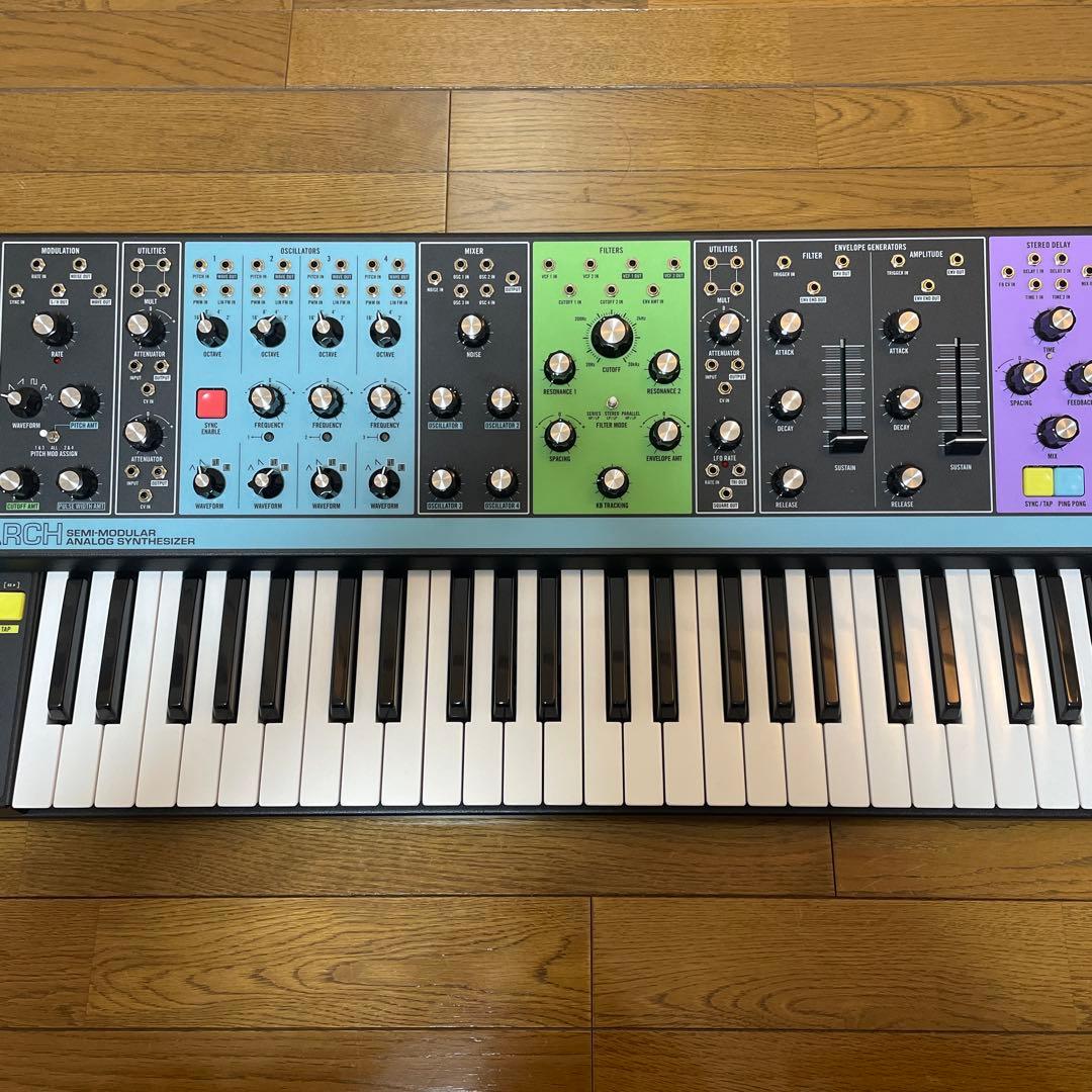 鍵盤楽器 Moog matriarch