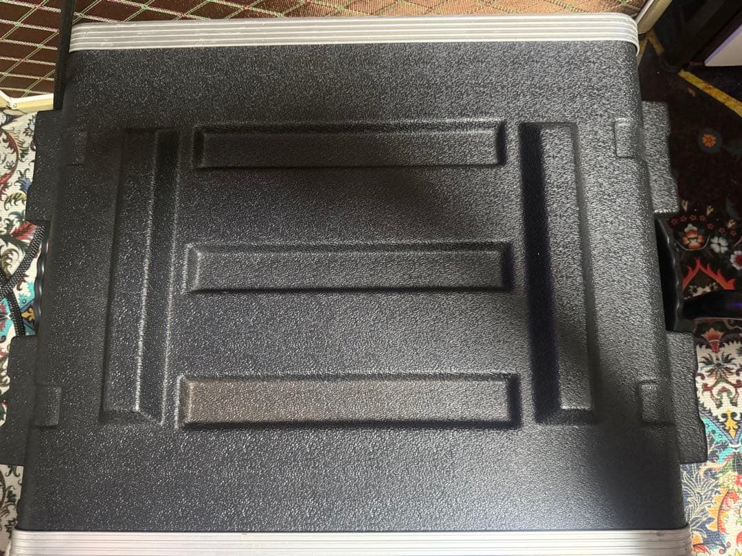 【御値打品】fractal audio Axefx2-mark Ⅱ ケース付