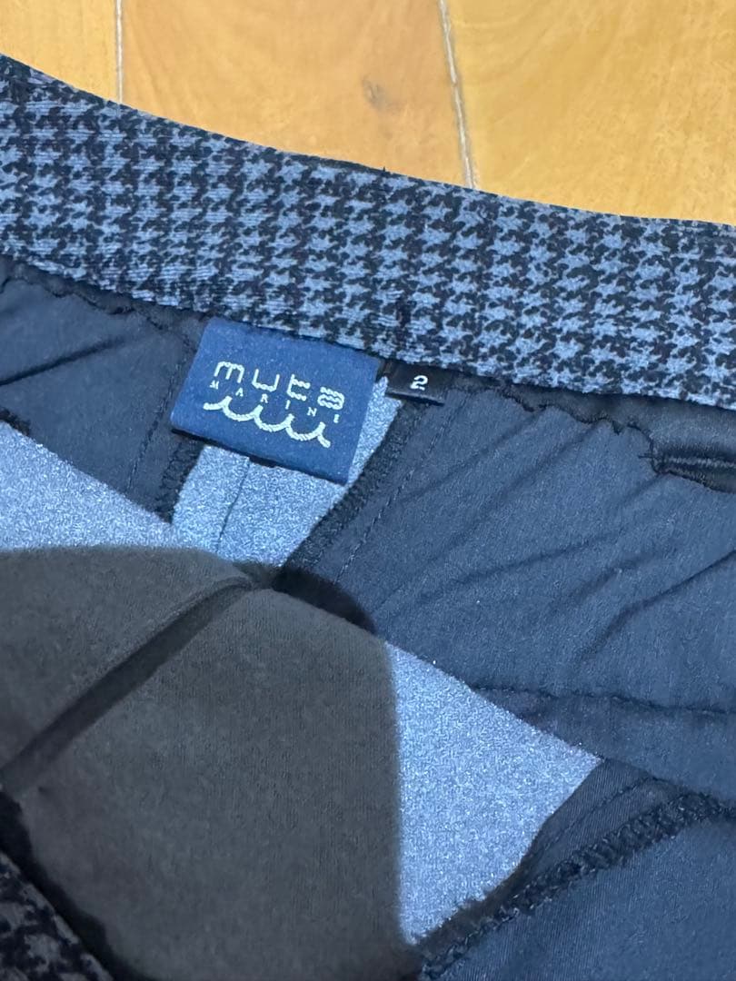 【訳あり美品】ムータ　ゴルフ　スカート　冬用