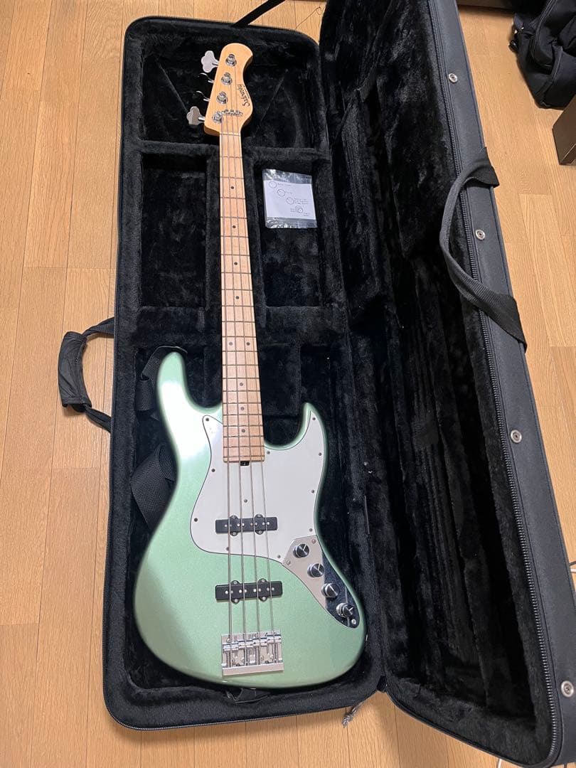 ベース Sadowsky Metroline Express