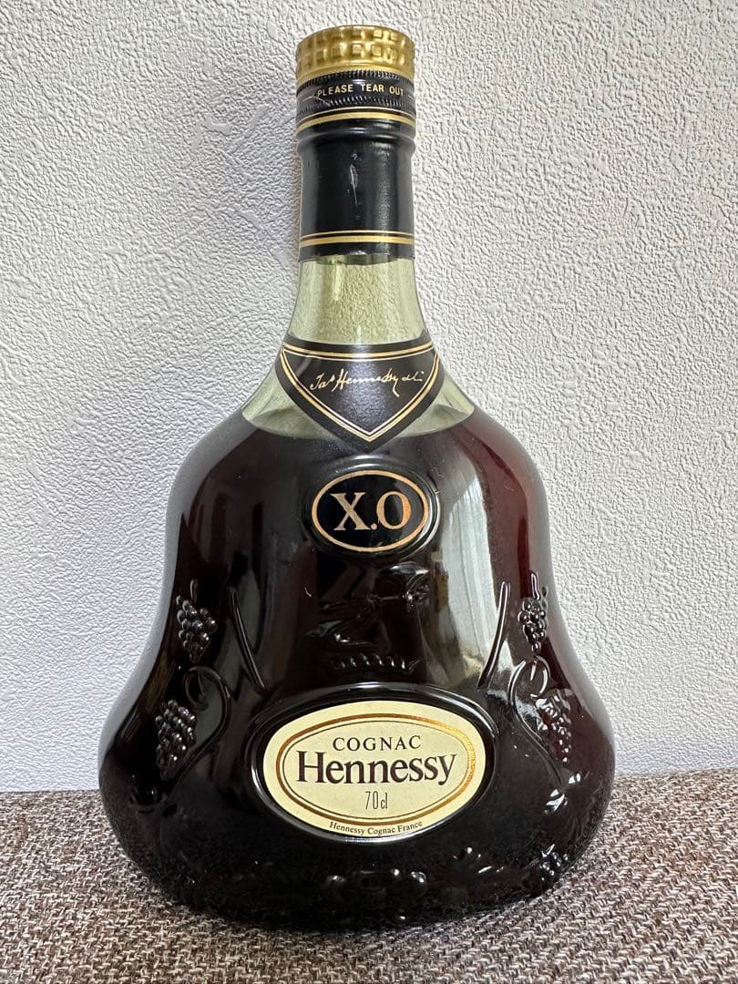 Hennessy X.O. コニャック 700ml