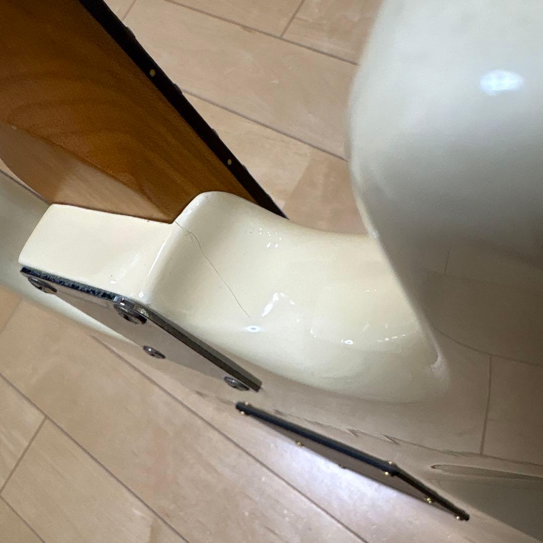 エレキギター　ストラトタイプ