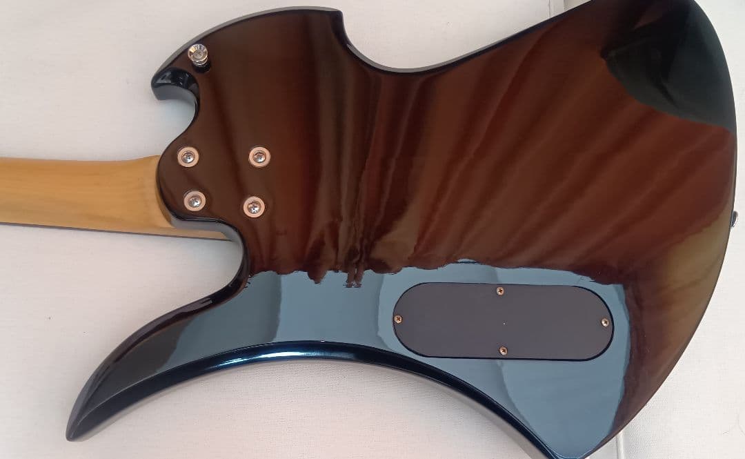 早い者勝ち！　BCリッチ　モッキンバード　ギター　　オリジナルソフトケース付き