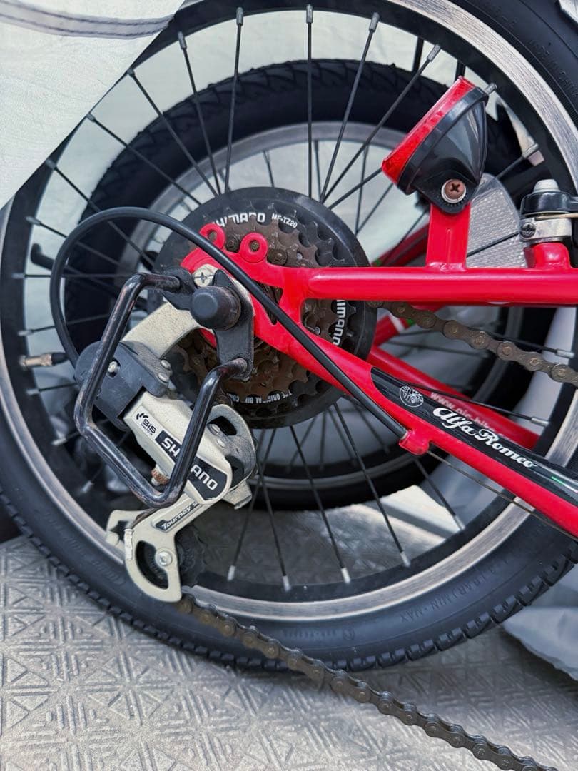 希少 アルファロメオ 18インチ 折り畳み自転車 ミニベロ　発送は要応談