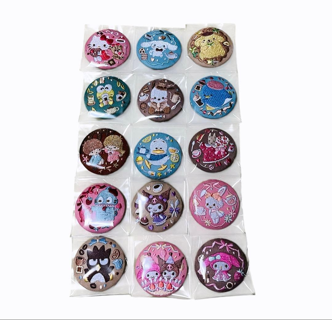 サンリオ♡キャラクターズ♡ 刺繍缶バッジビスケット3♡コンプリートセット♡