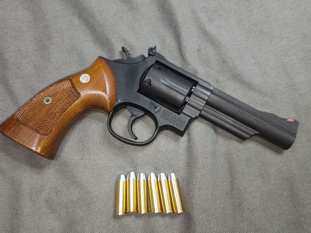 タナカ　樹脂製モデルガン　M19 4インチ　ver.3 木製グリップ　次元大介