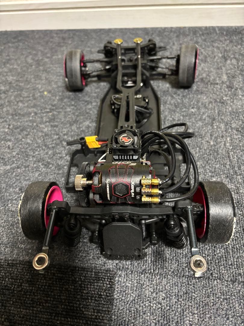 ヨコモRD2.0 ルーキードリフト組み立済み。