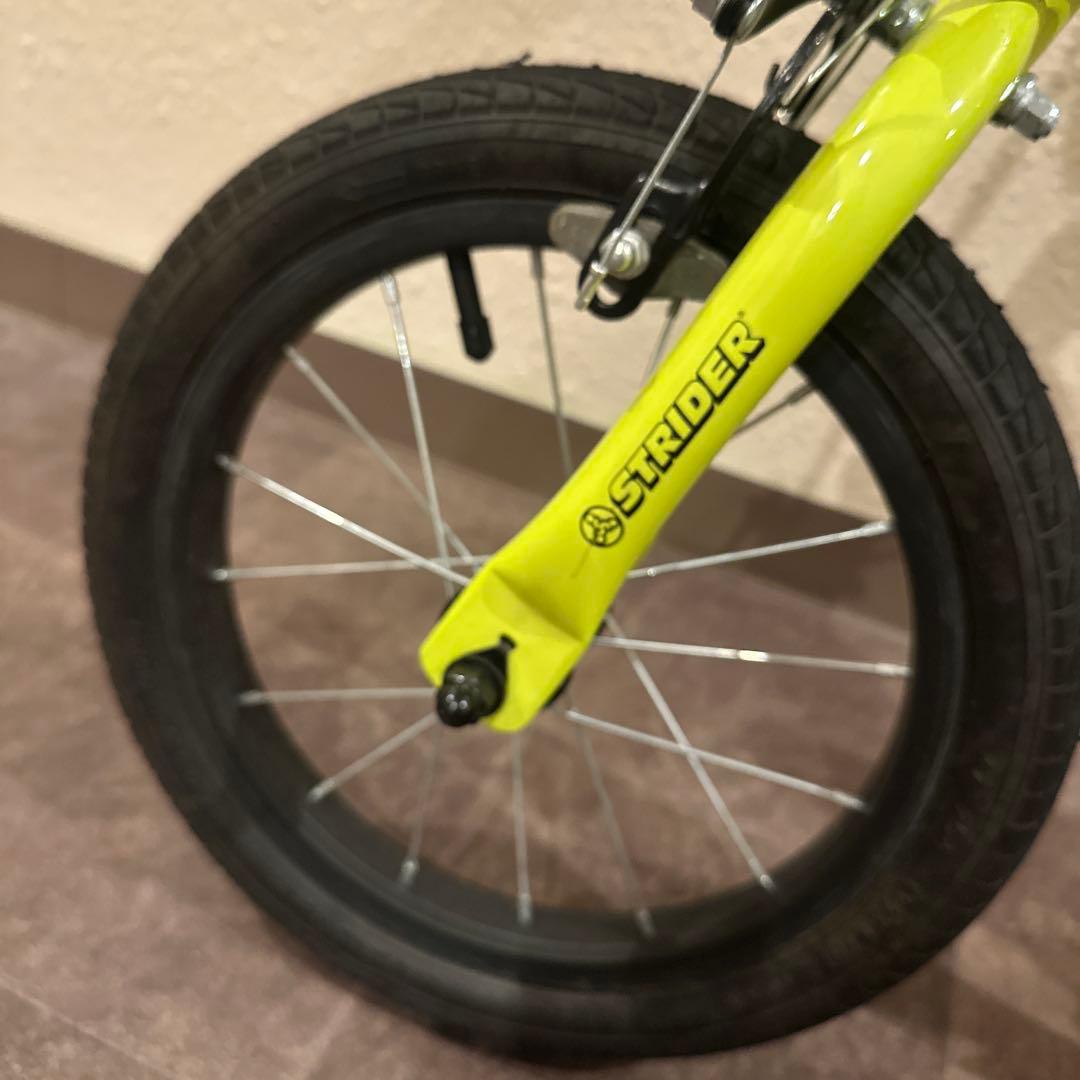 大人気廃盤カラー　ライムイエロー　ストライダー　STRIDER　14X