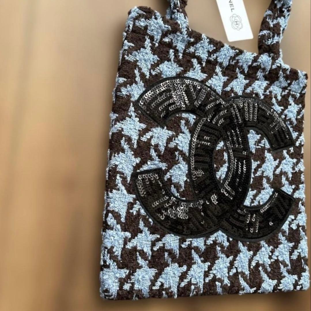 CHANELツイードトートバッグ　ブルー