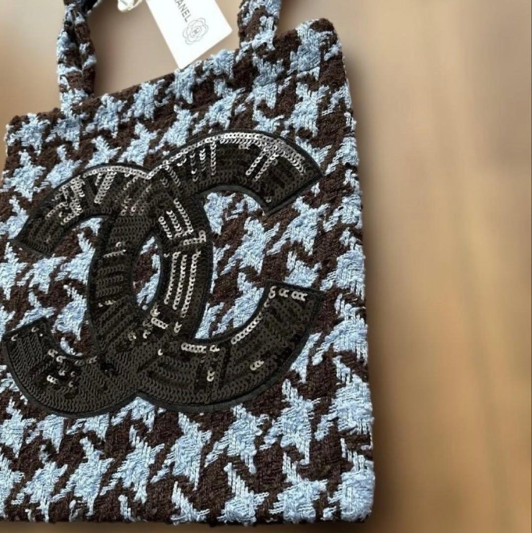 CHANELツイードトートバッグ　ブルー