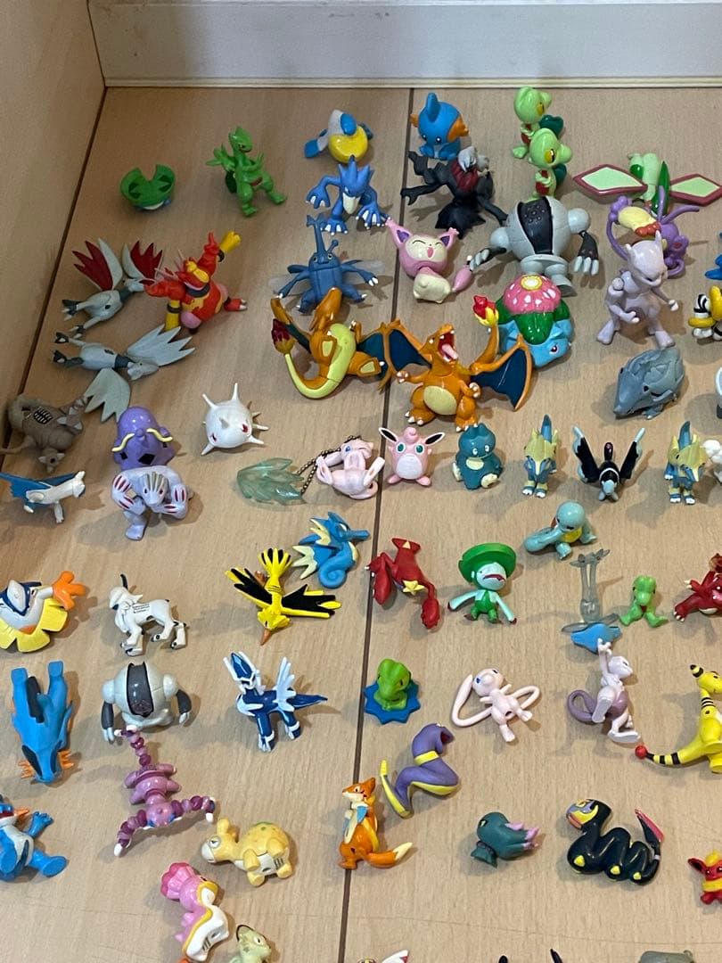 立体ポケモン図鑑等まとめ売り 【廃盤】250体くらい