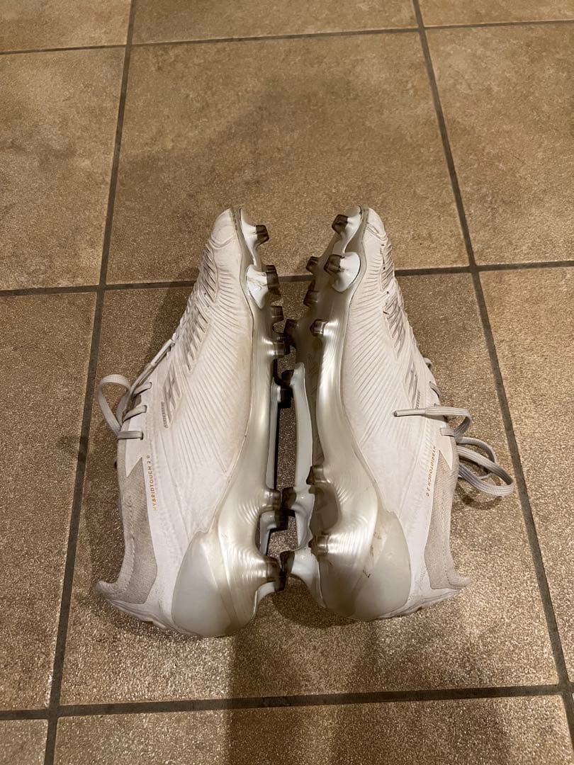 adidas プレデター　エリート　FG ホワイト・ゴールド