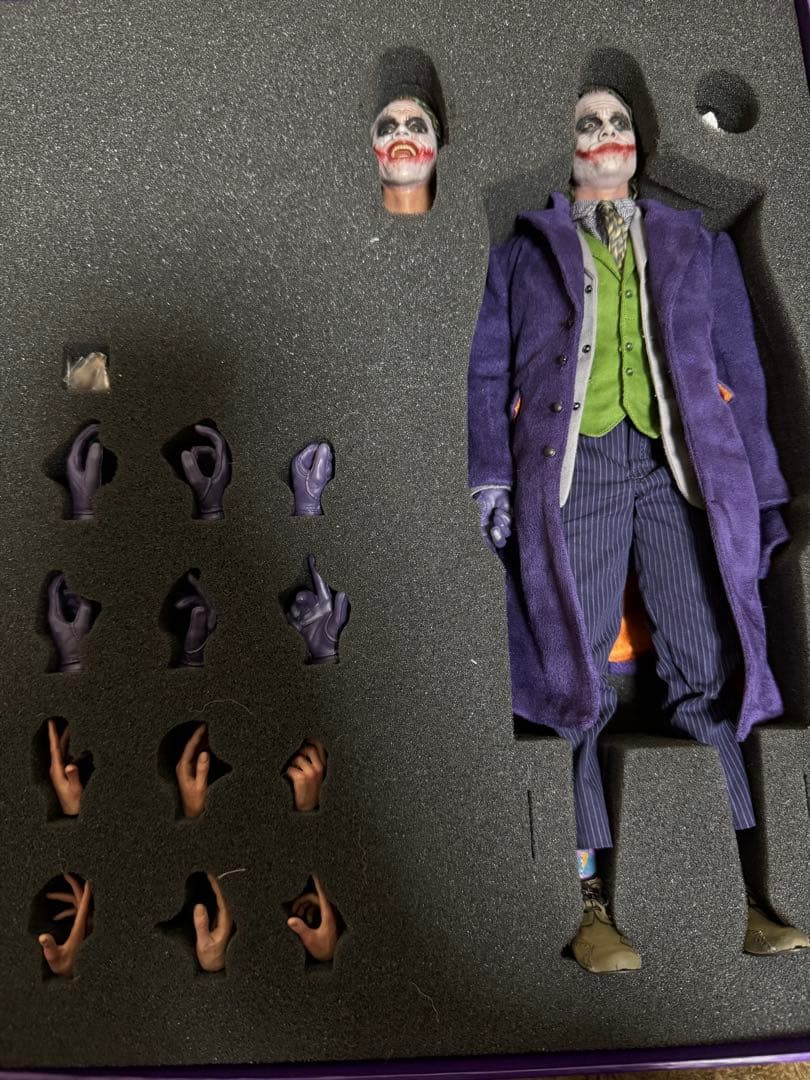 ホットトイズ　ジョーカー　フィギュア　ダークナイト　ジョーカー2.0 アメコミ