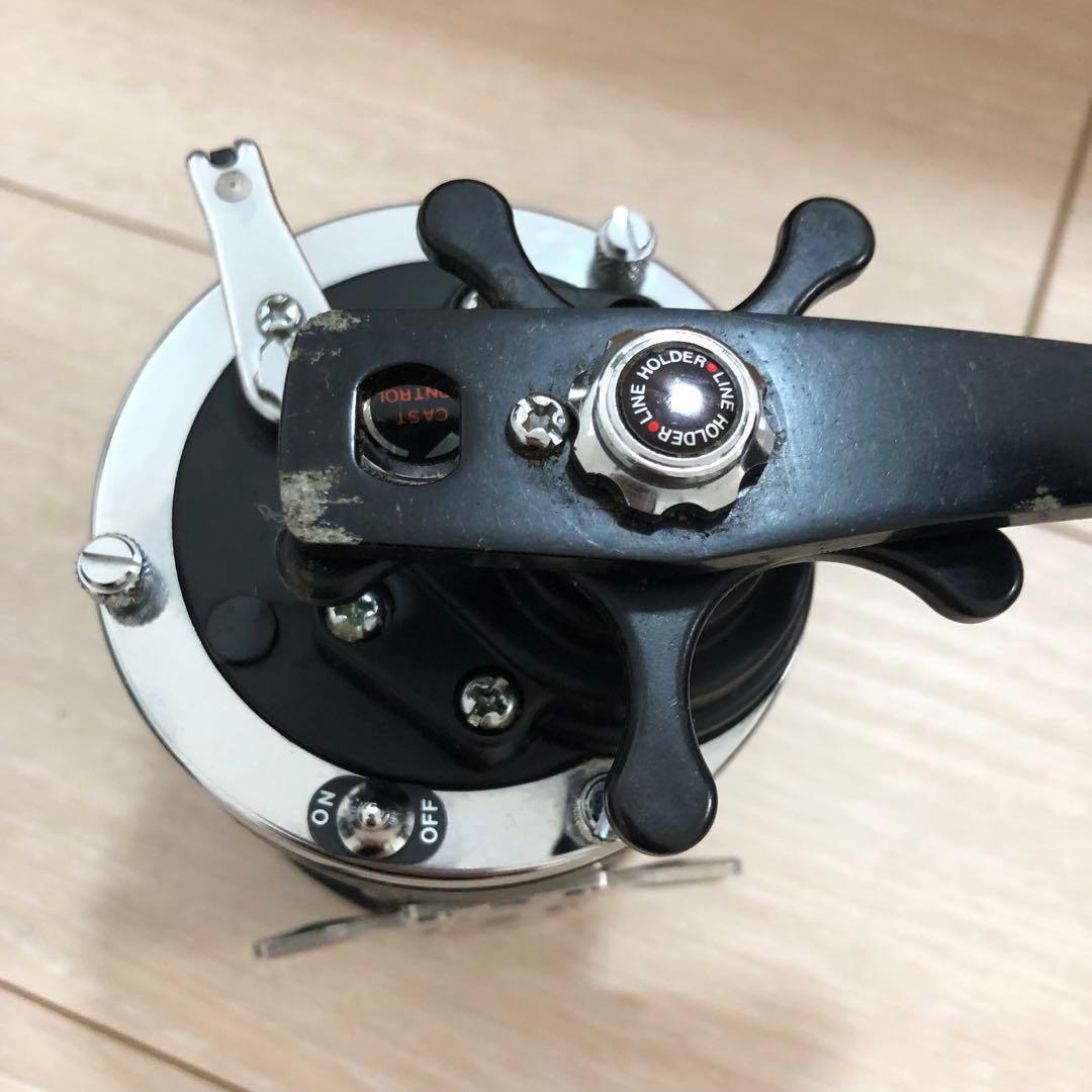 Shimano シマノ アジマティック 4000SS フィッシングリール