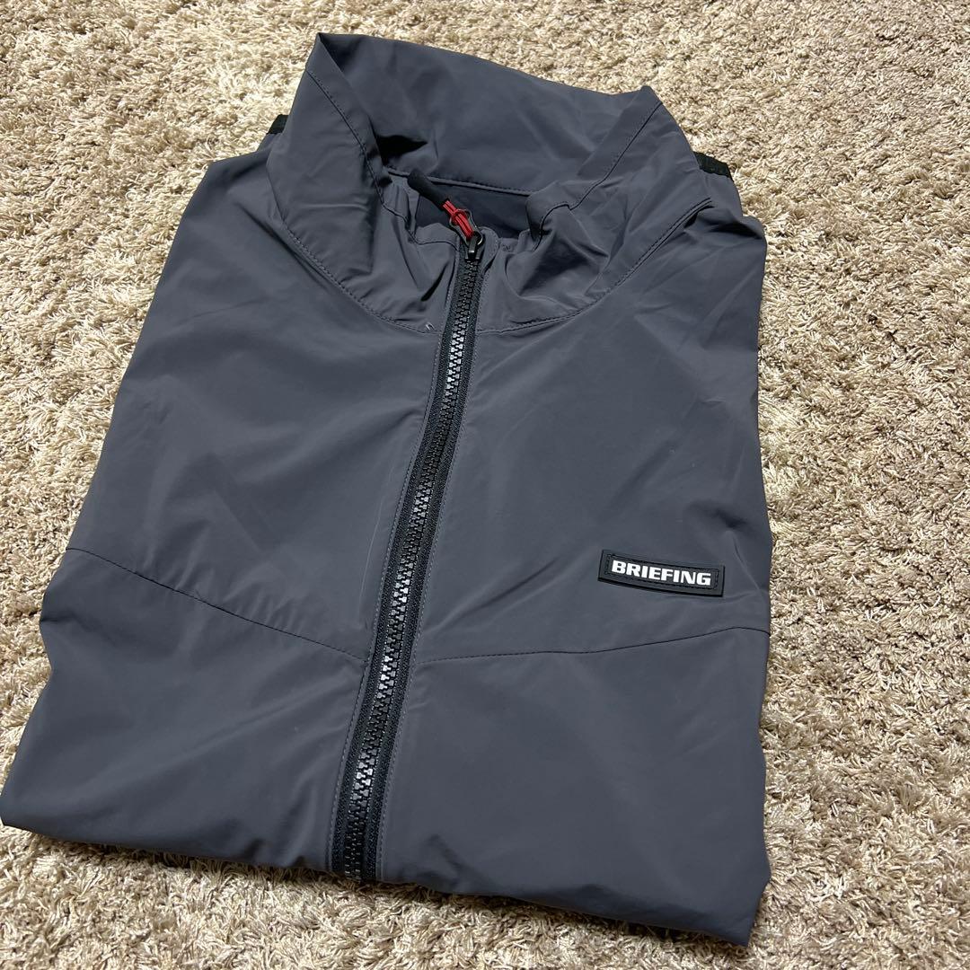 BRIEFING＊ウィンドベスト