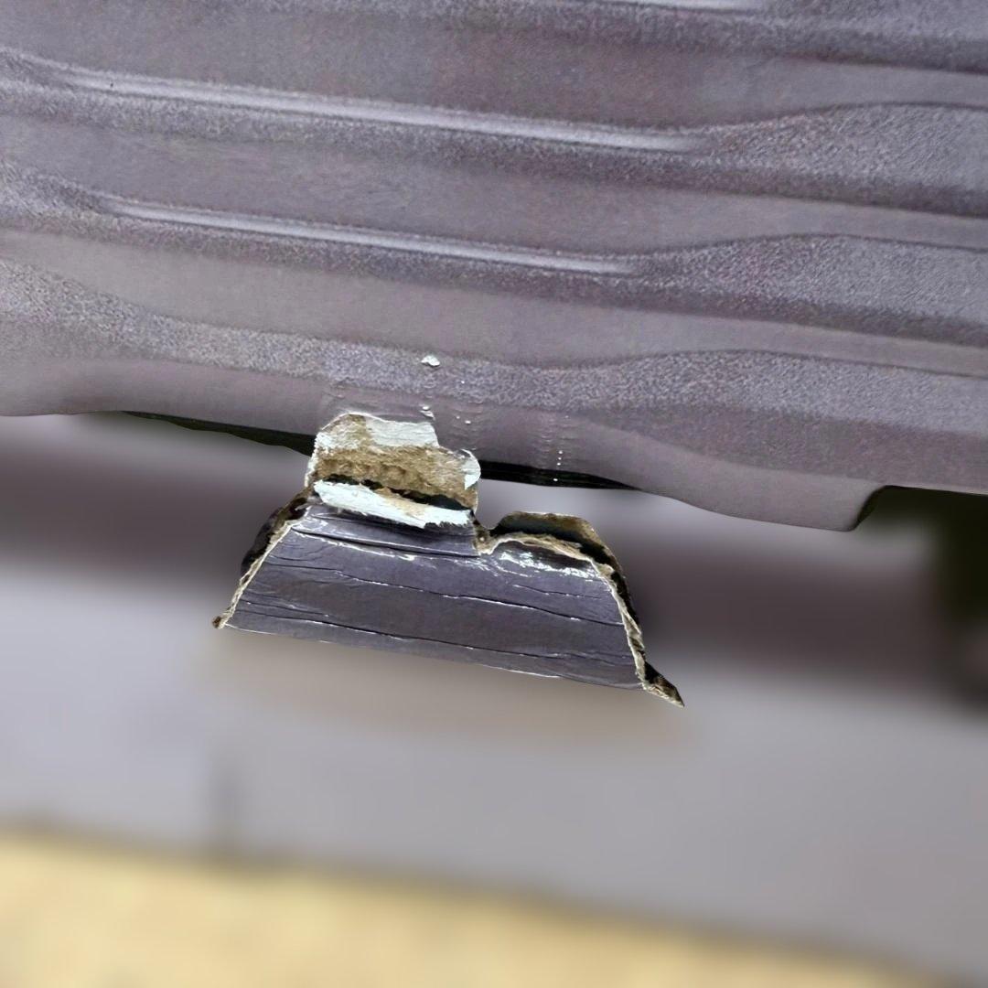 ★未使用　サムソナイト　エレメントスーツケース　27インチ　SAMSONITE