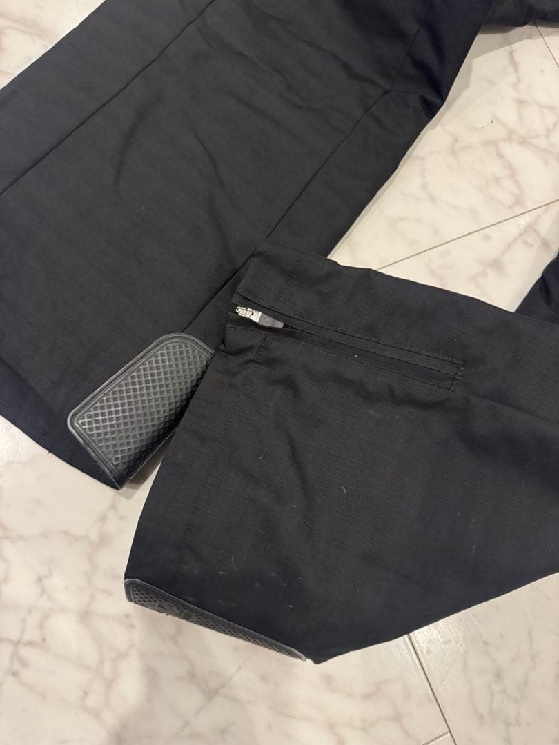 デサント　USED 女性用スキーウェアセット ブラック