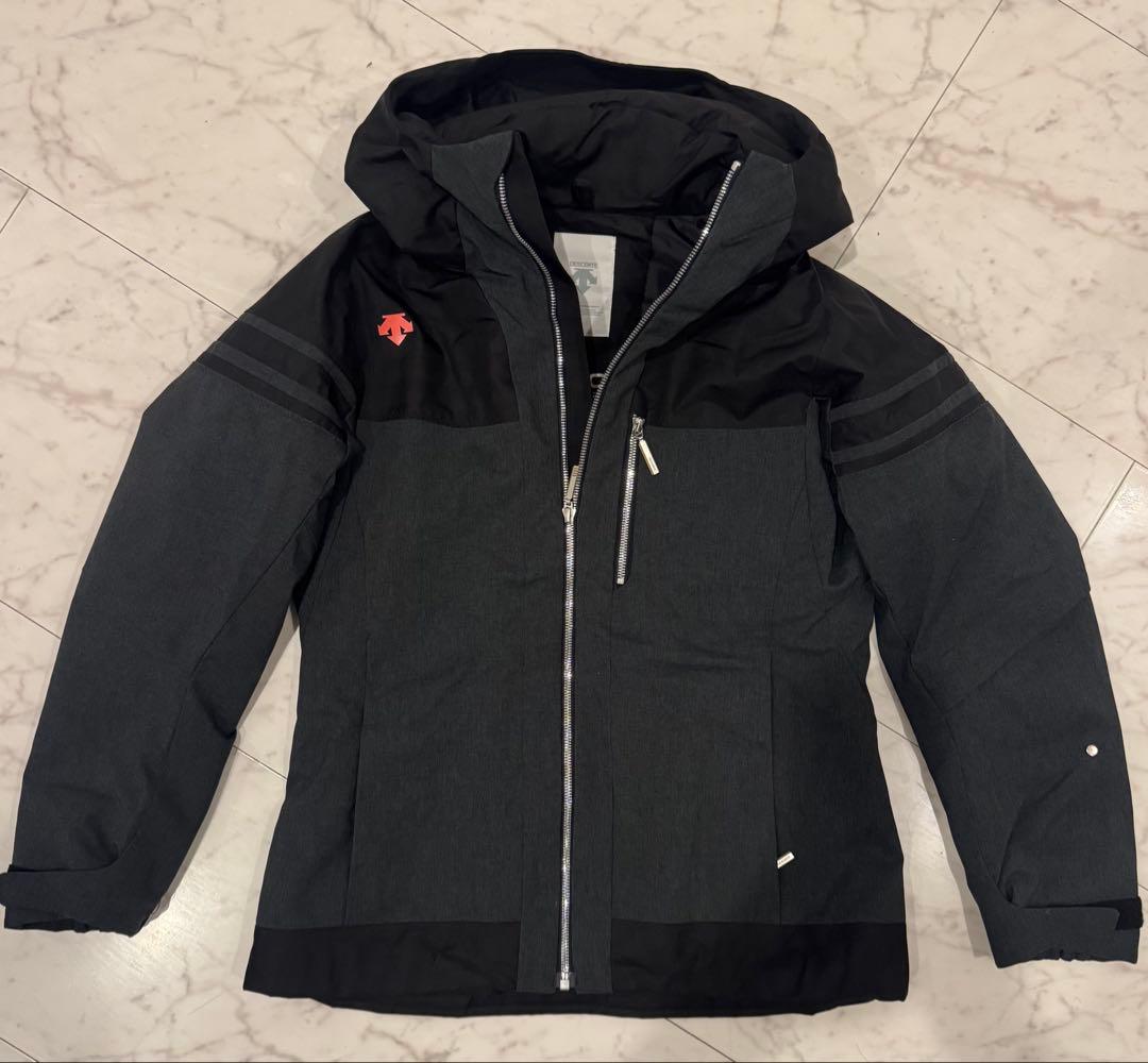 デサント　USED 女性用スキーウェアセット ブラック