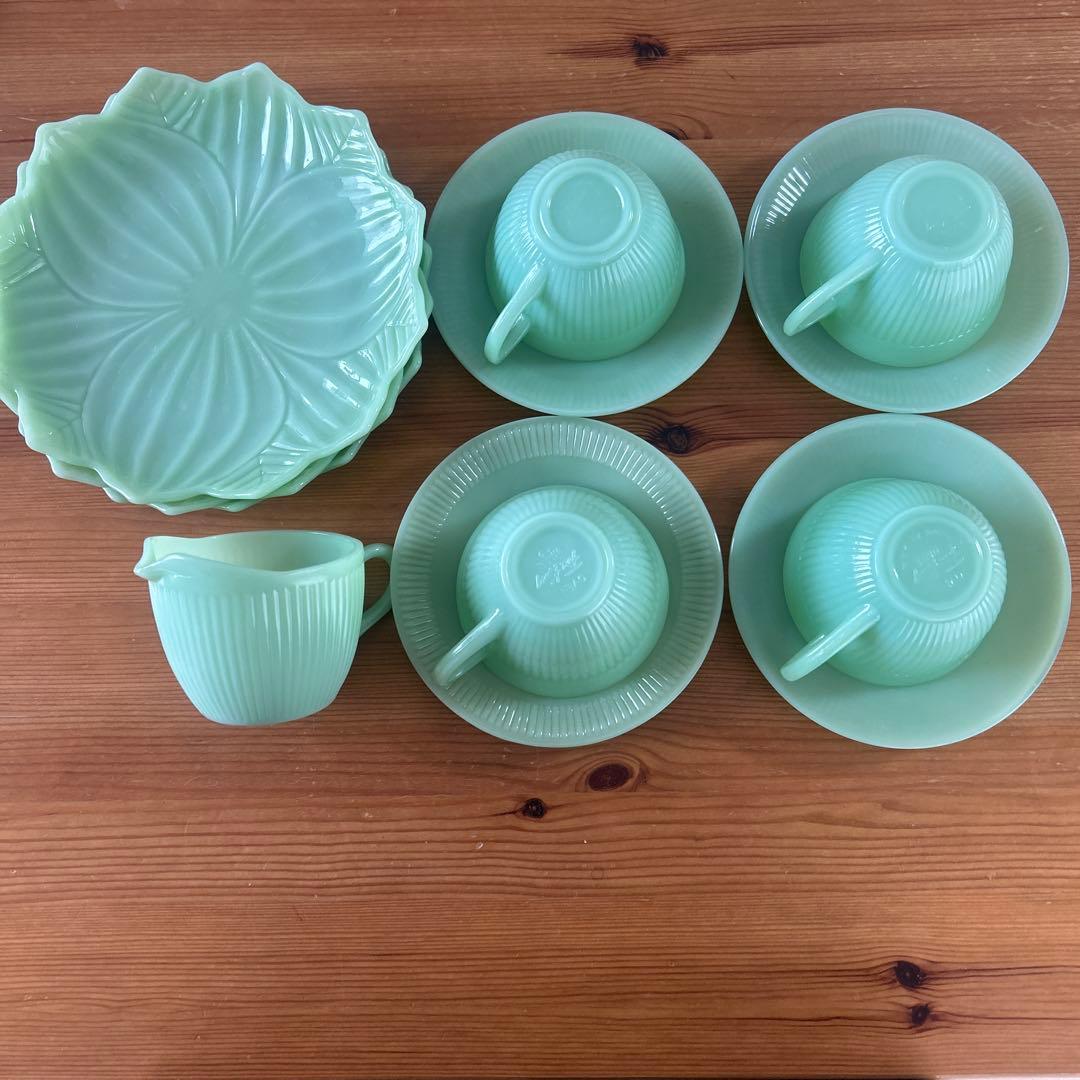 FireKing ファイヤーキング　ジェダイ　カップアンドソーサー　ミルク