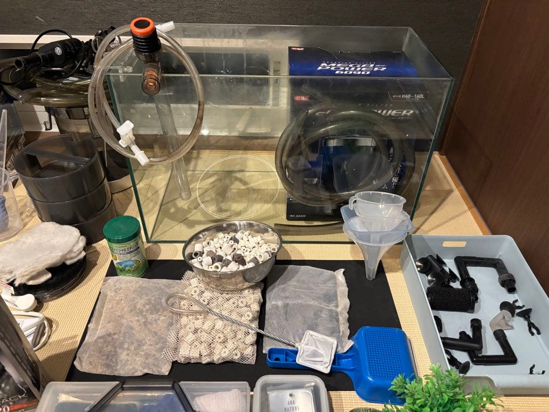 ガラス水槽とMEGA POWERフィルターセット